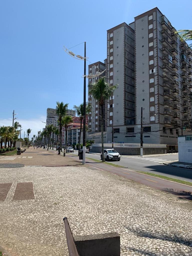 Apartamento Frente Ao Mar Com Varanda E Piscina Πράια Γκράντε Εξωτερικό φωτογραφία