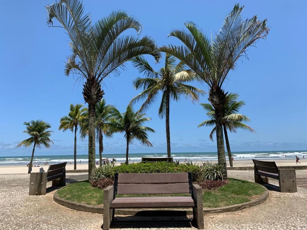 Apartamento Frente Ao Mar Com Varanda E Piscina Πράια Γκράντε Εξωτερικό φωτογραφία